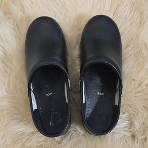 Dansko Wide Black Clogs, Size 39